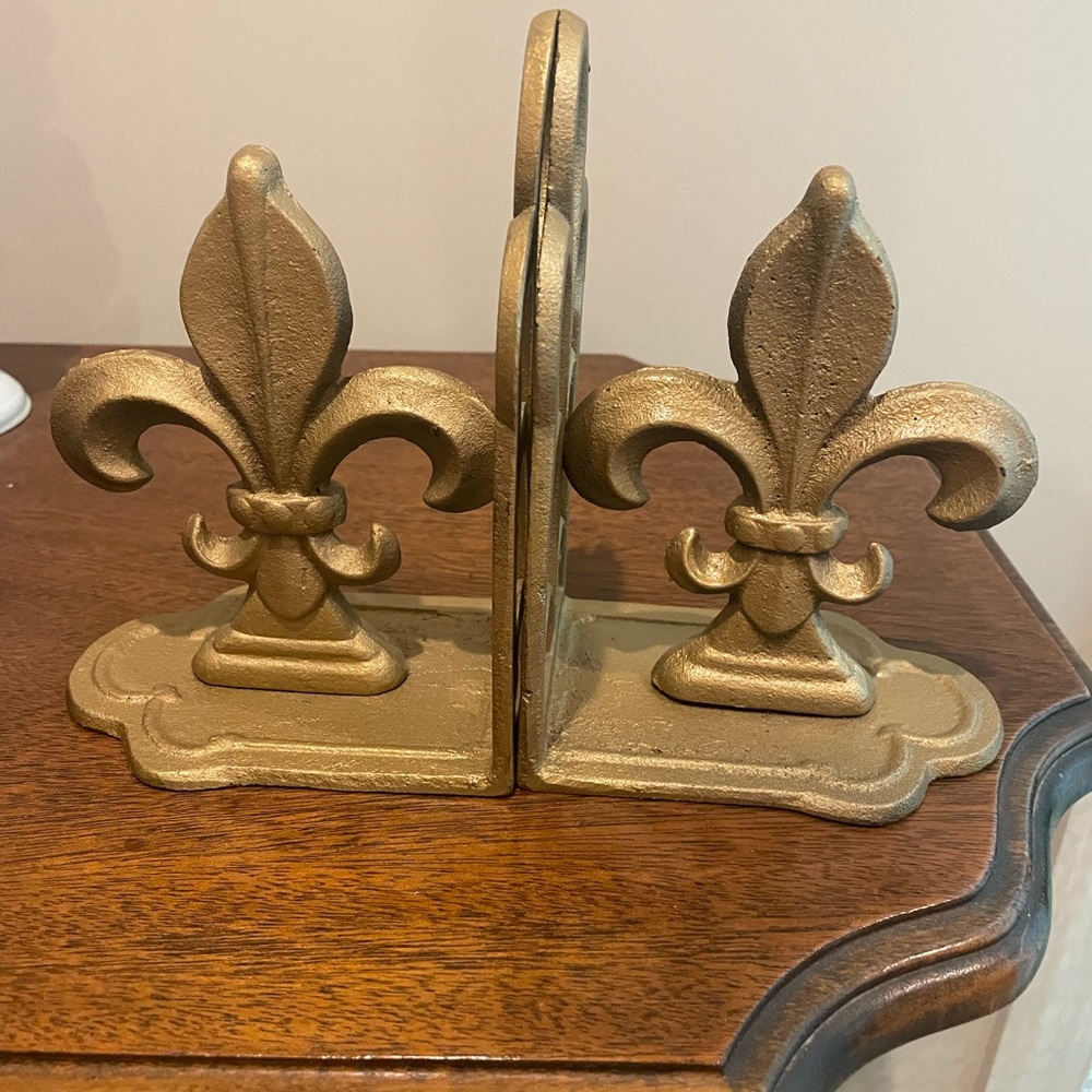 Home decor - book ends